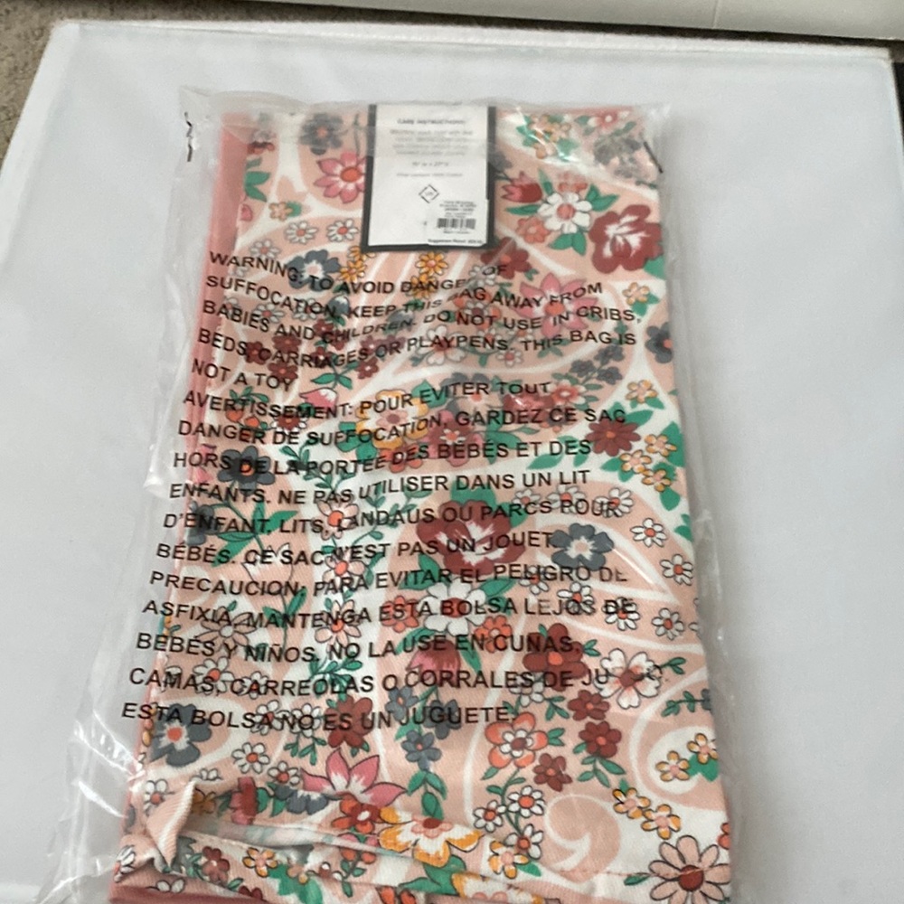 Vera Bradley towels set of 2